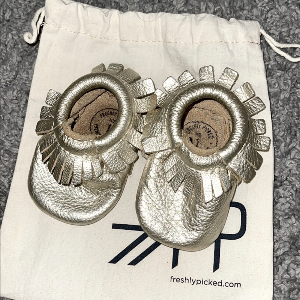 Platinum freshly picked moccasins size 1